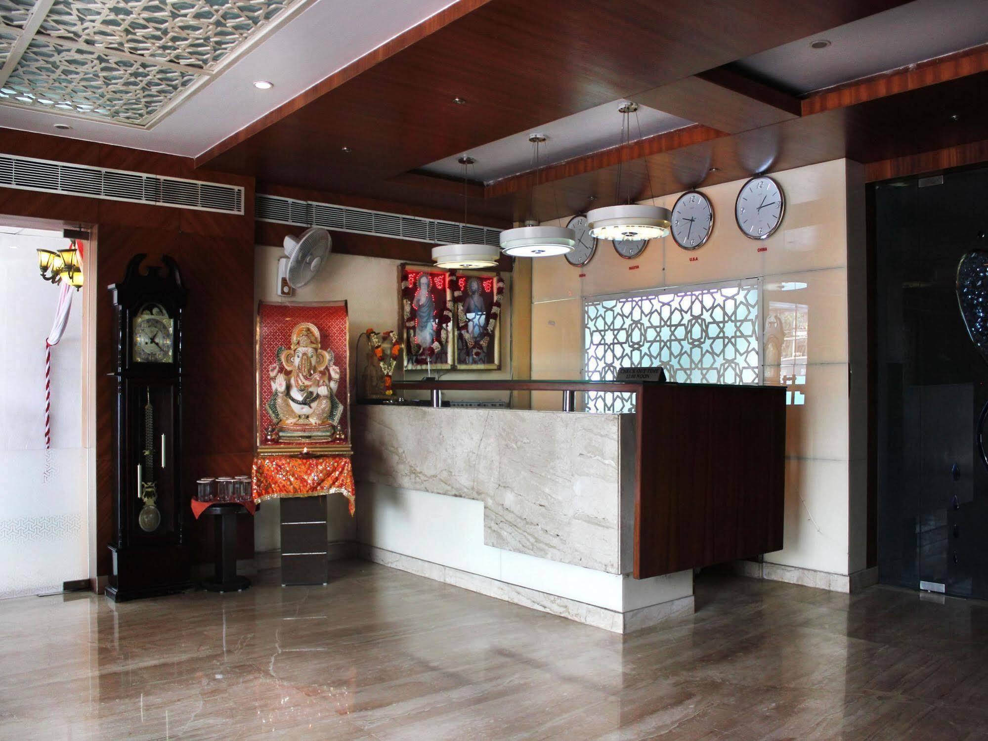 Hotel Rajmandir Faridabad Luaran gambar